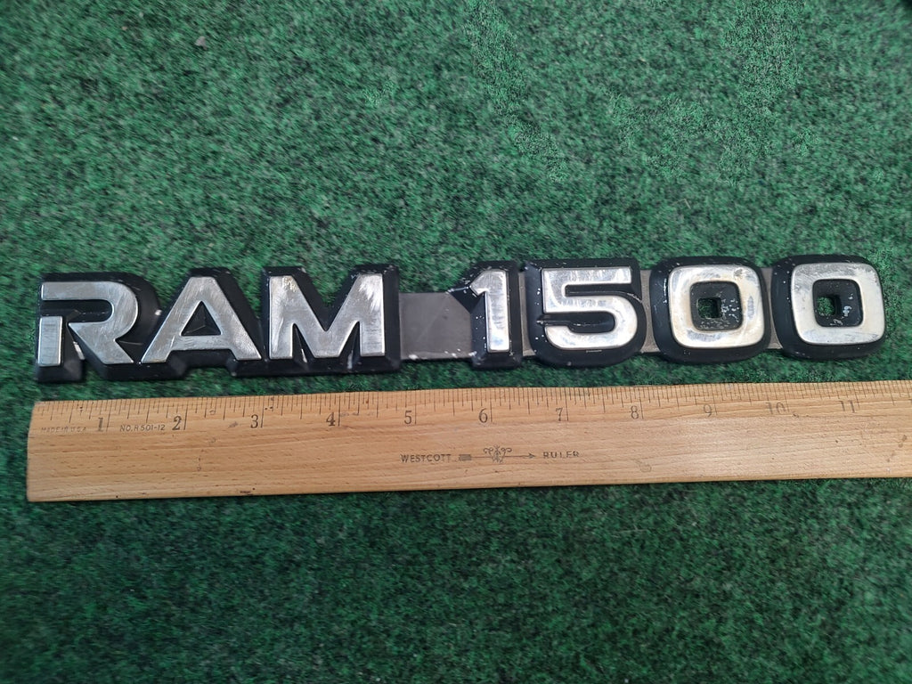 1998 1999 2000 2003 Dodge Ram 1500 Door Emblem Nameplate Decal 55295310 4S3