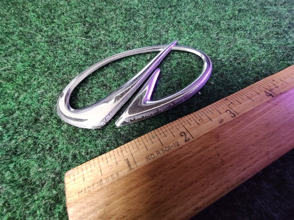 Vintage OLDSMOBILE Chrome EMBLEM SYMBOL BADGE OEM Nameplate 5S1