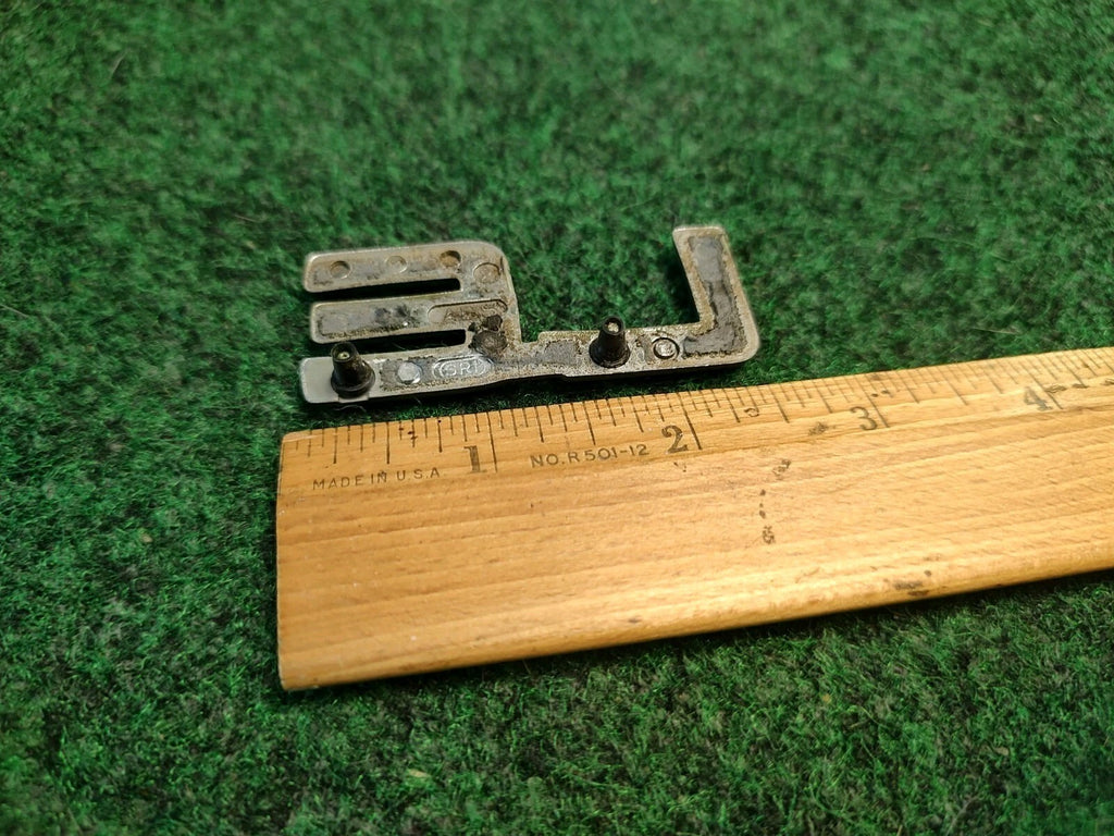 Toyota OEM LE Chrome Emblem Badge Logo Nameplate Name Plate 2S2
