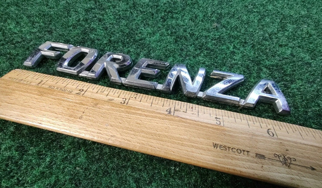 04 05 06 07 08 SUZUKI FORENZA REAR TRUNK LID EMBLEM LOGO BADGE SIGN OEM 6S1
