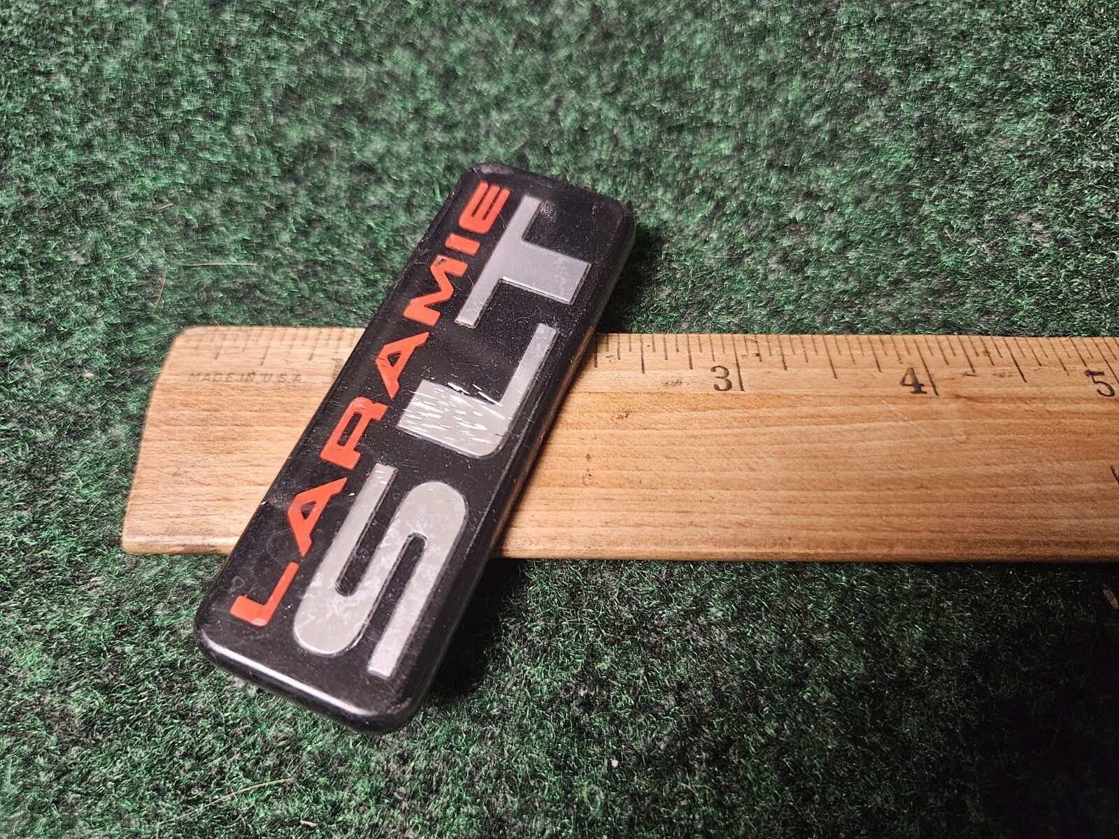 94 95 96 97 98 99 00 01 DODGE RAM SLT LARAMIE SIDE EMBLEM LOGO BADGE 3M2