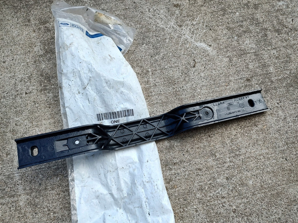 OEM Ford 2013-2016 Escape Radiator Support Air Guide Bracket CJ5Z-00810-B JT1