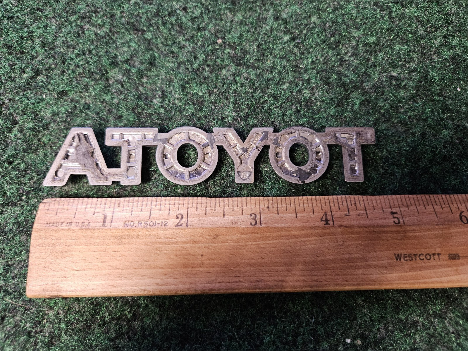 2003-2008 Toyota Matrix Liftgate Emblem Logo OEM 75441-02070 Trunk Rear Oem 5L9