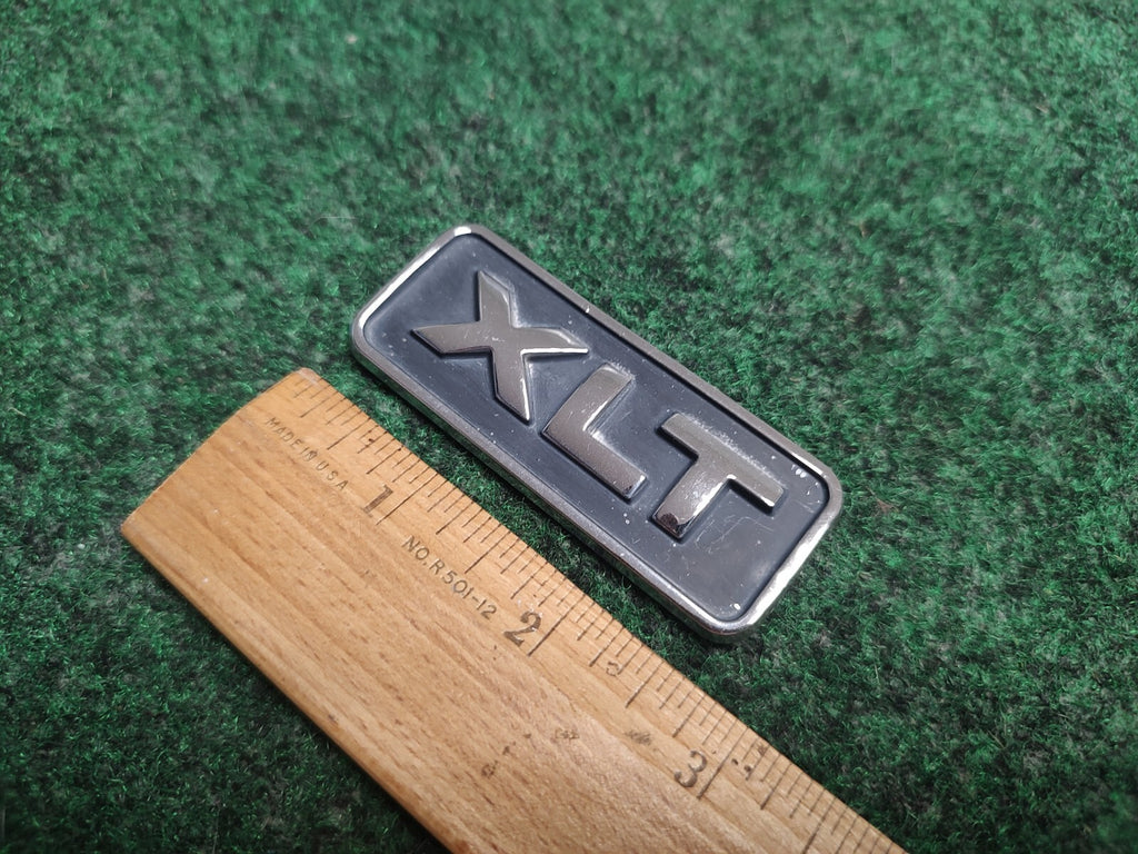 Ford Expedtion Escape Rear Chrome XLT NAMEPLATE Emblem OEM 7L8Z-7842528-B 4S6
