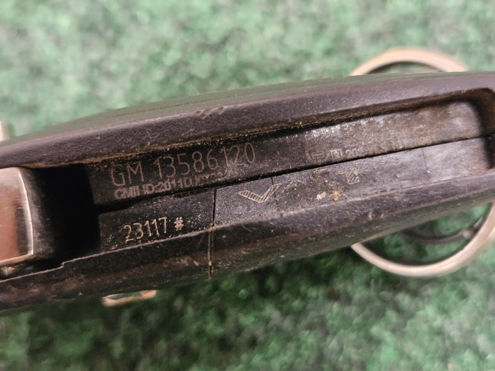 Chevrolet Smart Keyfob 4 Button Trunk OEM Key Fob Keyless Entry  13586120 7S5