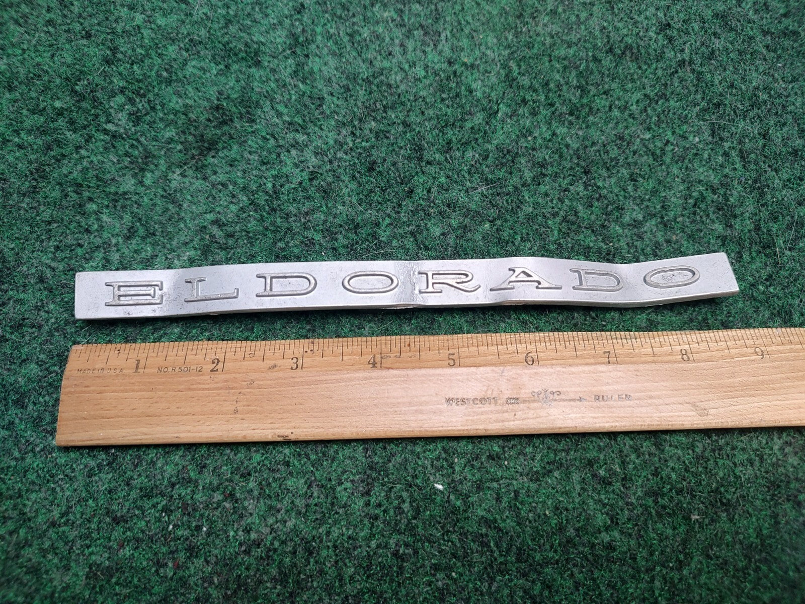 VINTAGE 1967-1970 CADILLAC ELDORADO DECKLID EMBLEM 1487798 TRUNK BADGE Bent 3S6