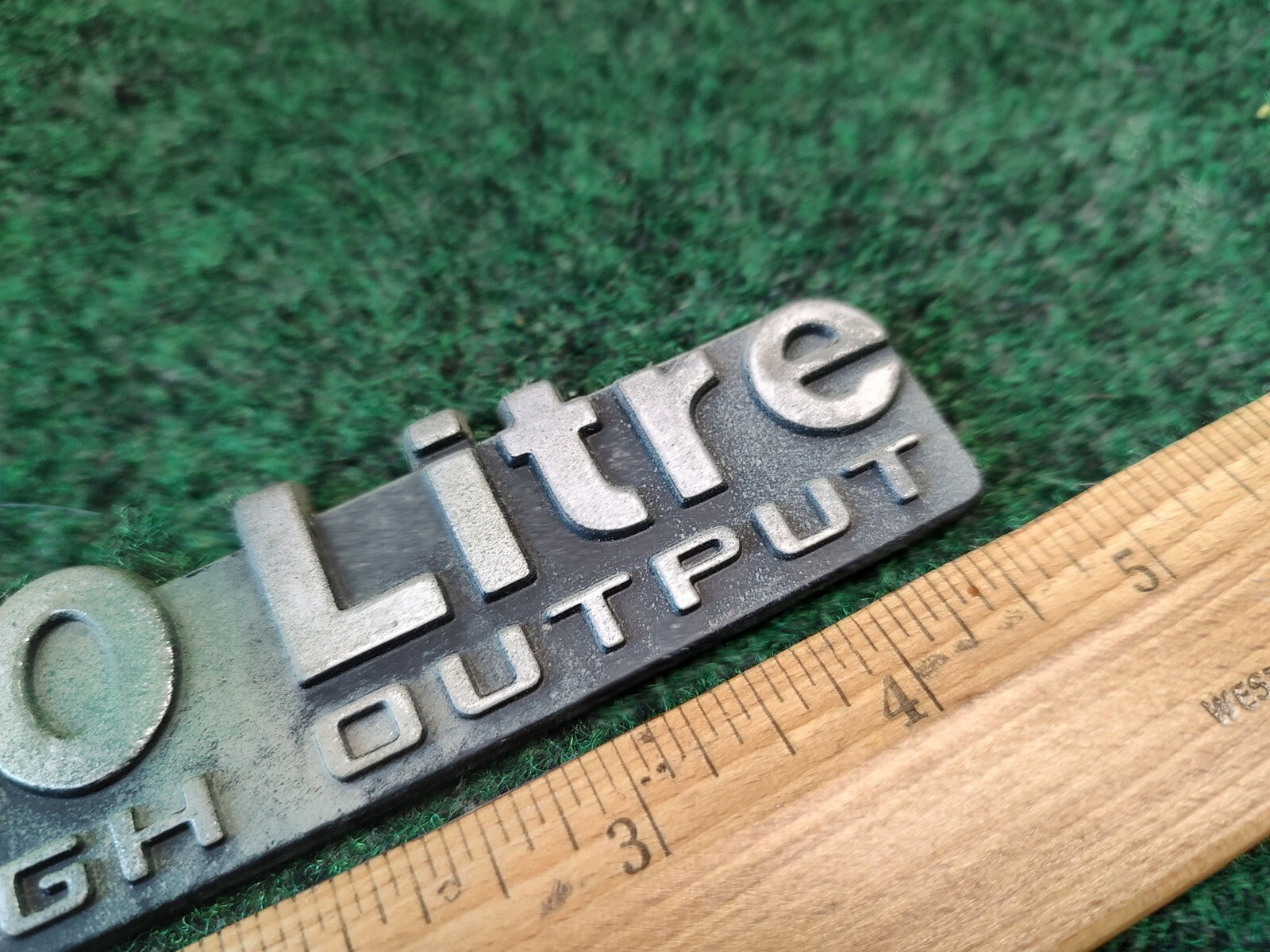 91 92 93 94 95 96 JEEP CHEROKEE 4.0 LITRE HIGH OUTPUT EMBLEM LOGO BADGE OEM 4S1