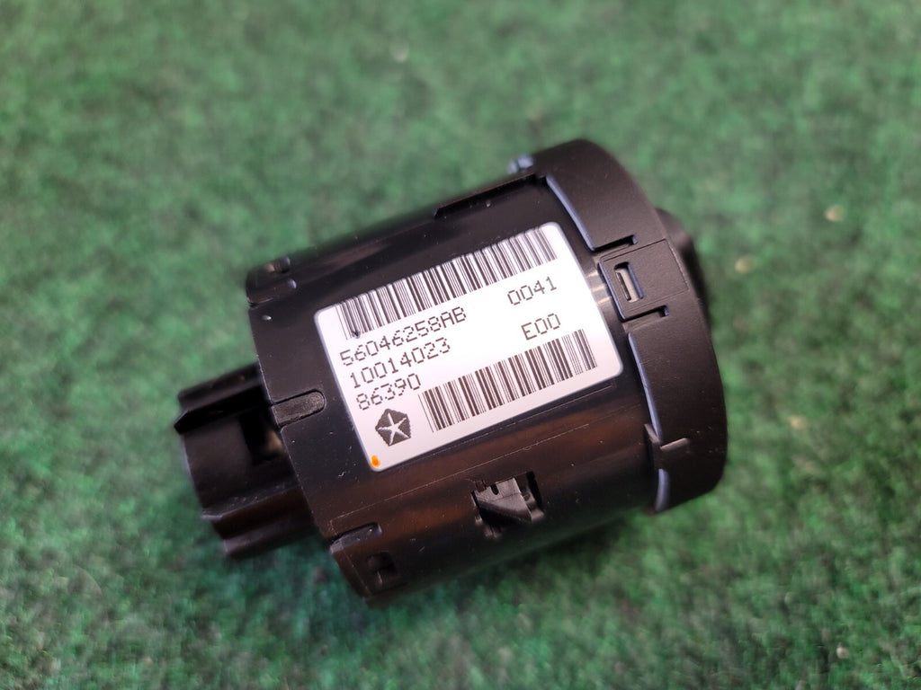 2011-2016 CHRYSLER TOWN & COUNTRY AUTO HEADLIGHT CONTROL SWITCH 56046258AB 6L9
