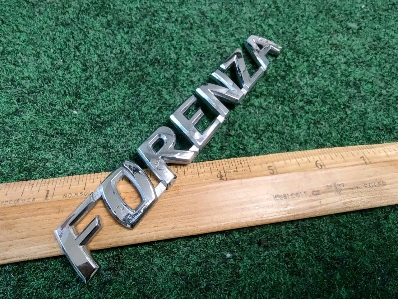 04 05 06 07 08 SUZUKI FORENZA REAR TRUNK LID EMBLEM LOGO BADGE SIGN OEM 8L4