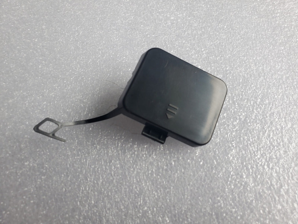 06-12 Mercedes W-X 164 ML GL OEM Bumper Cover TOW CAP PRIMED A1648850023 1L3