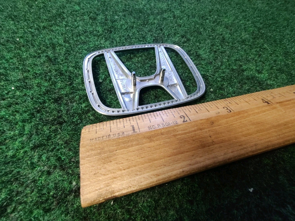 2001 - 2005 Honda Civic Rear Chrome Emblem Logo Badge 75701-S5A-0000 OEM 3S5