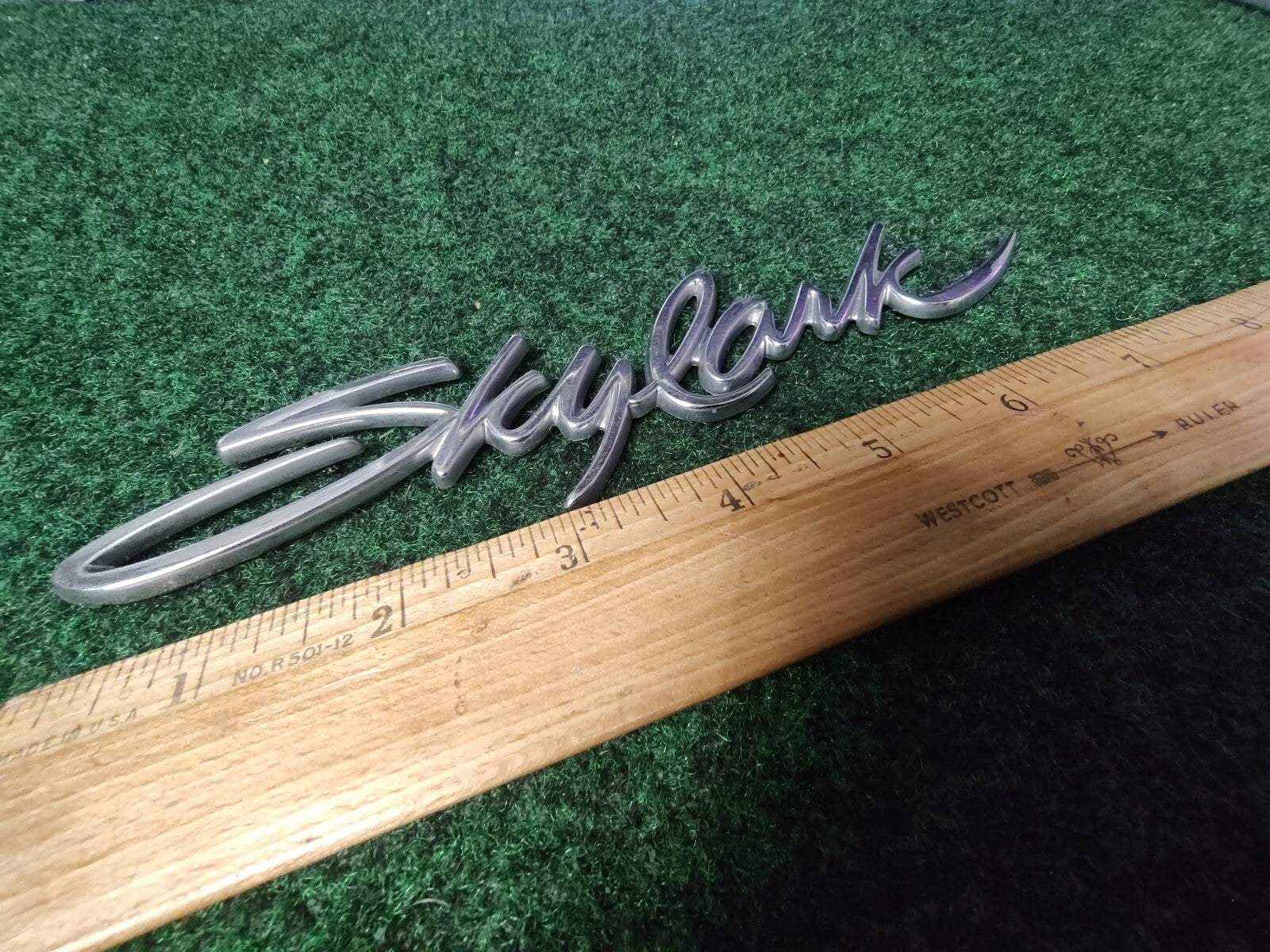 1992-1998 Buick Skylark Front Door Emblem Nameplate Badge OEM 22569937 Side 6S4