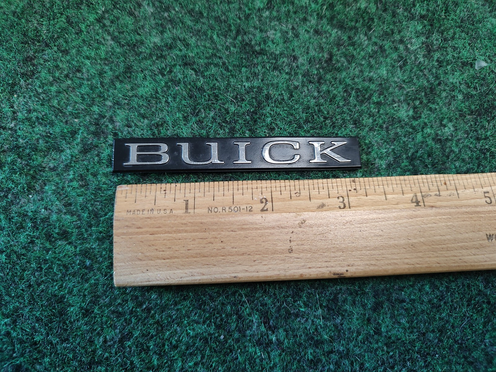 Buick OEM 1992-1996 Park Avenue Ultra Instrument Emblem Badge Logo 25550672 4S1
