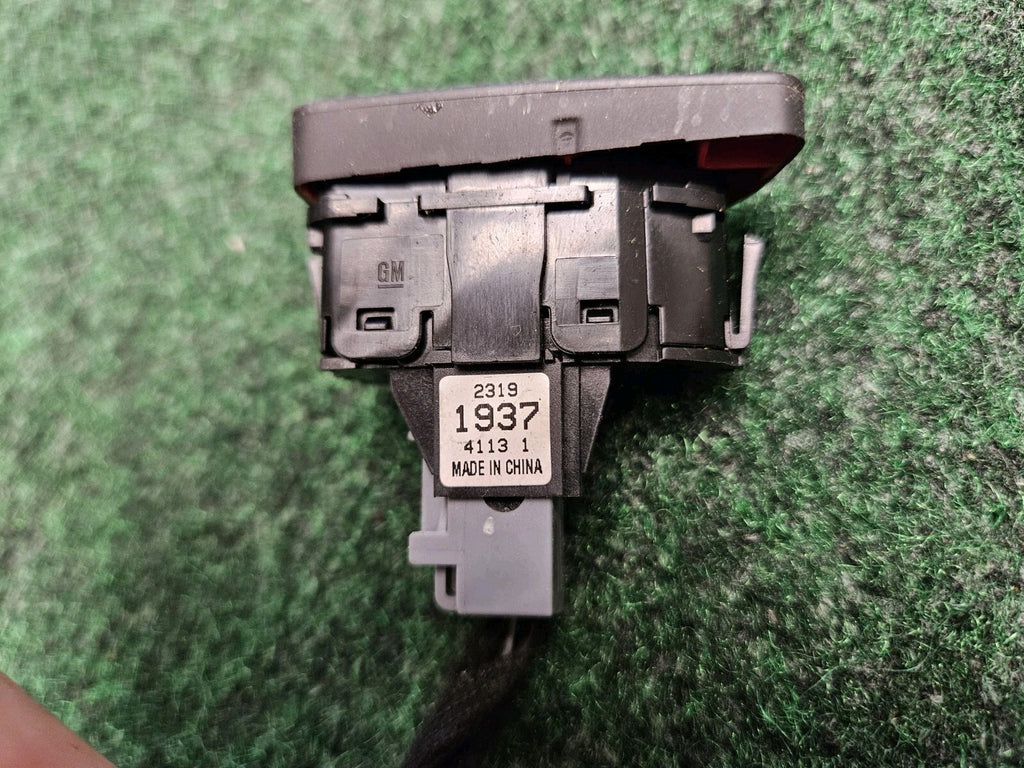 2014-2016 Chevrolet Malibu Hazard Emergency Warning Light Switch Control OEM 6M2