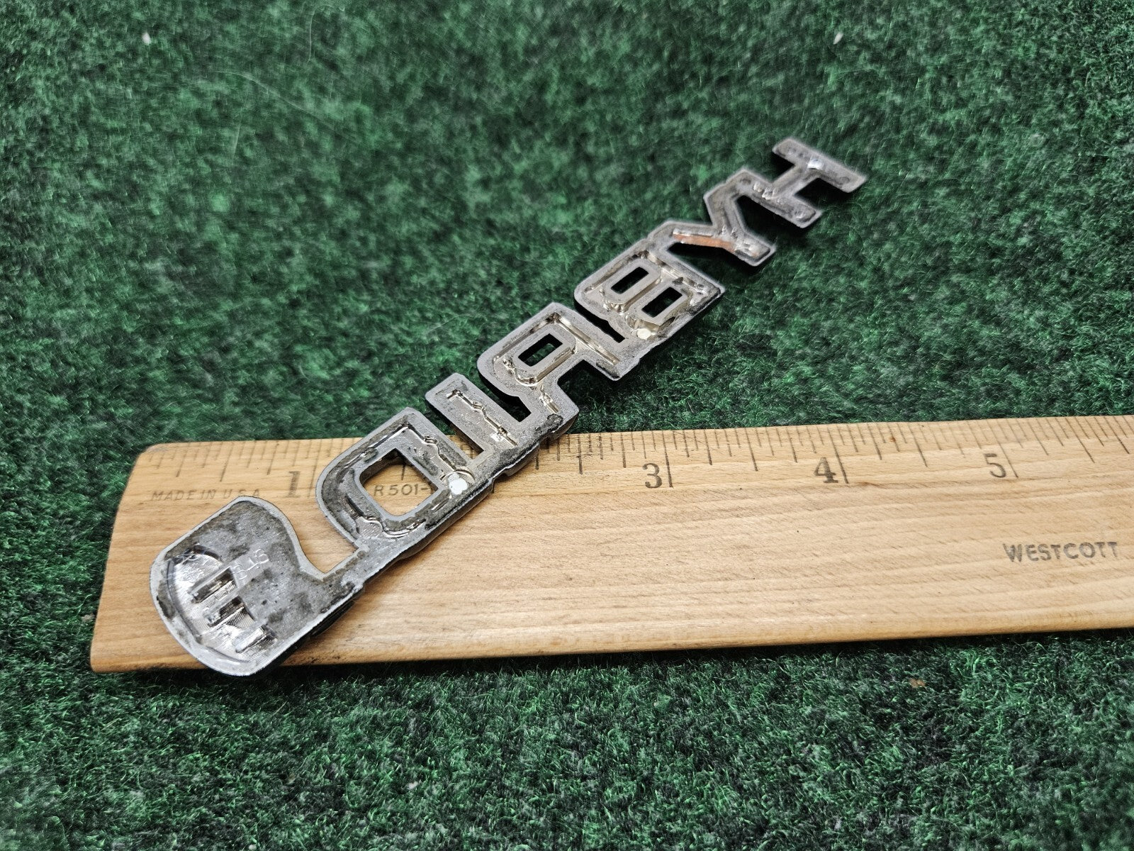 Toyota Camry Prius Hybrid Black Fender Emblem Nameplate Badge 75374-47051 GL3