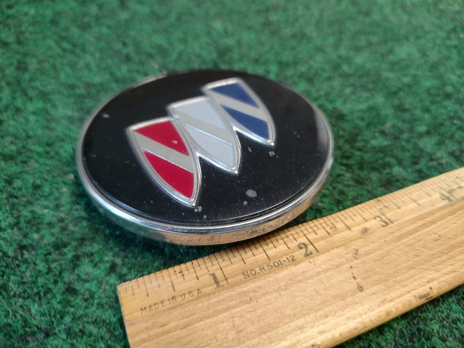 95-96 Buick Regal Front Grille Ornament Emblem Badge Nameplate OEM Logo 3S8