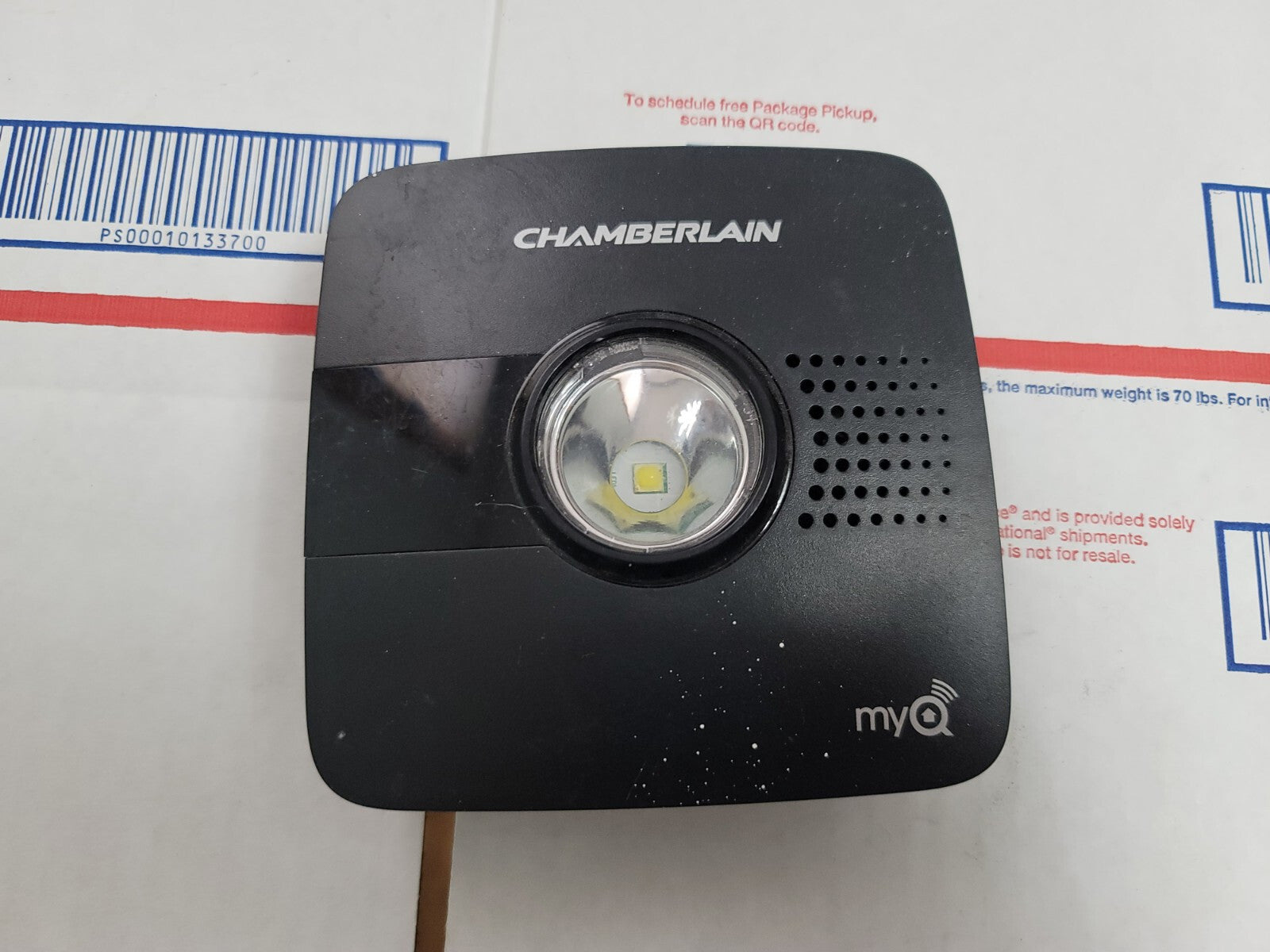 Chamberlain MyQ Garage Door Controller Hub 8L6