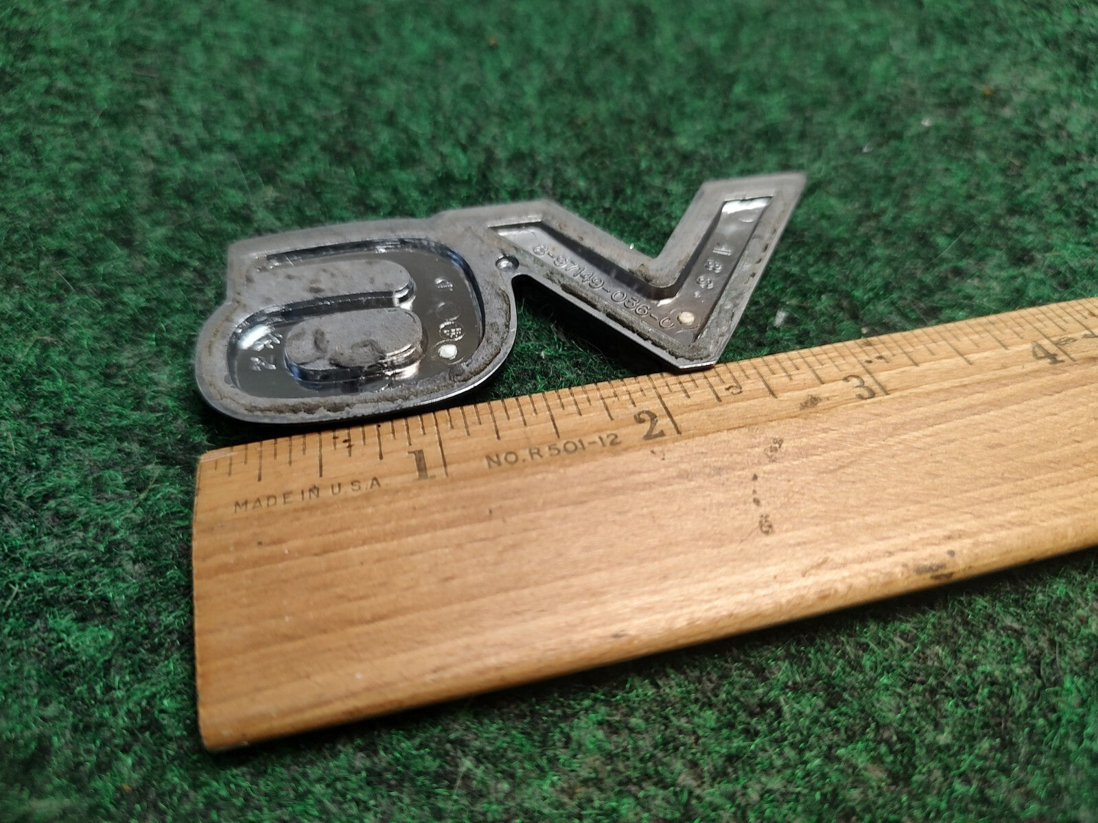 1995-02 Honda Passport "V6" Rear Hatch  Liftgate Emblem OEM #8-97149-036-0 1L4