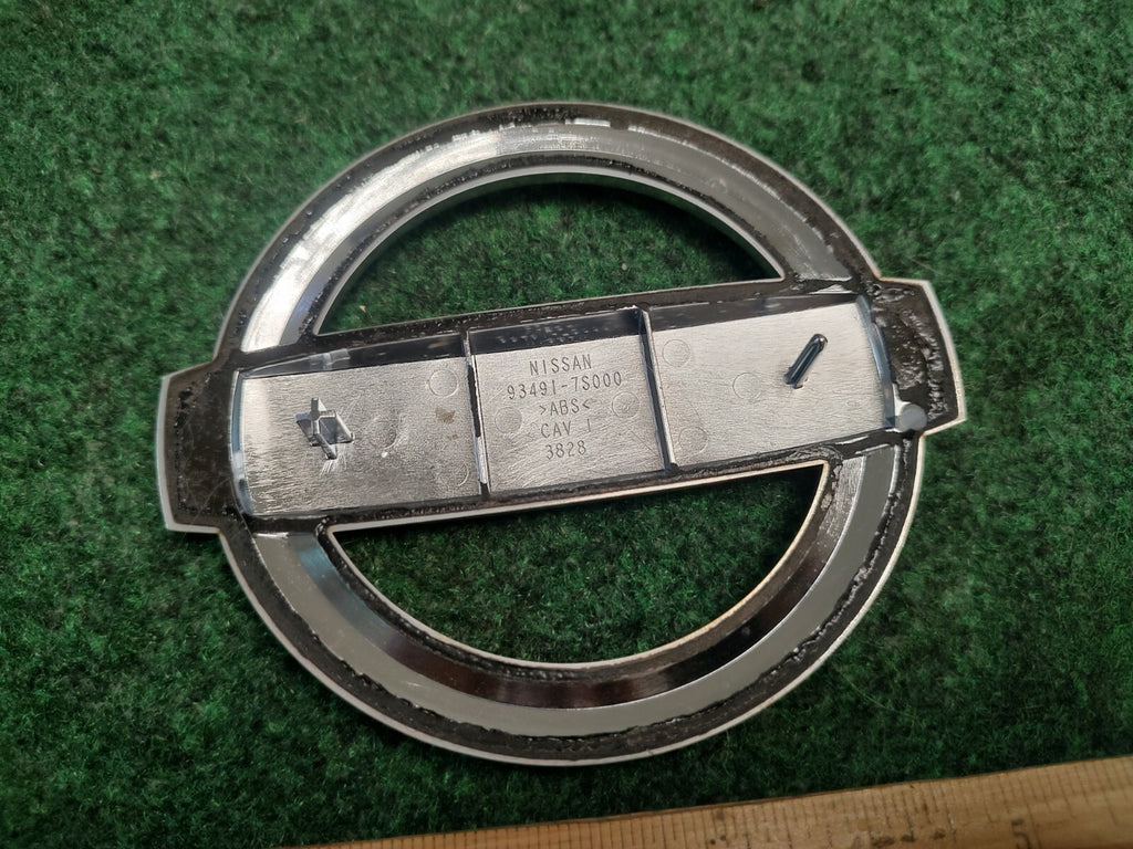 2004-2015 Armada NISSAN Logo Liftgate Emblem Chrome Finish 93491-7S000 OEM 1S9