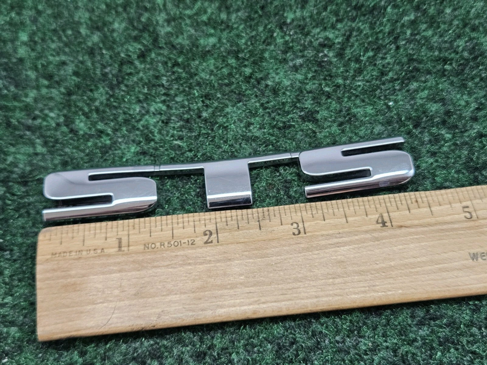 05 06 07 08 09 10 11 CADILLAC STS REAR LID CHROME EMBLEM LOGO BADGE OEM GL1