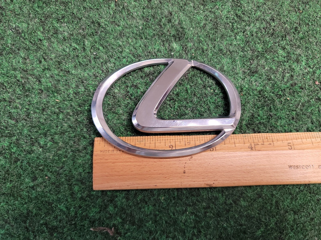 1992 1993 1994 1995 1996 Lexus ES300 Rear Trunk Badge Emblem 2198 OEM 2M6