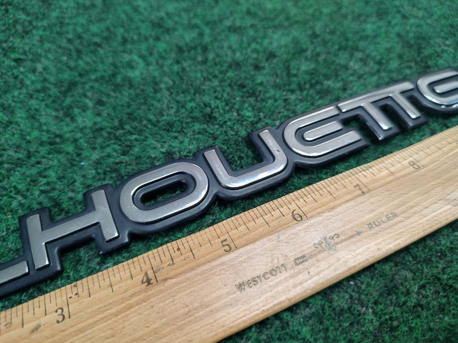 1997-2004 Oldsmobile Silhouette Chrome Rear Trunk Emblem Badge Logo 10242278 8L2