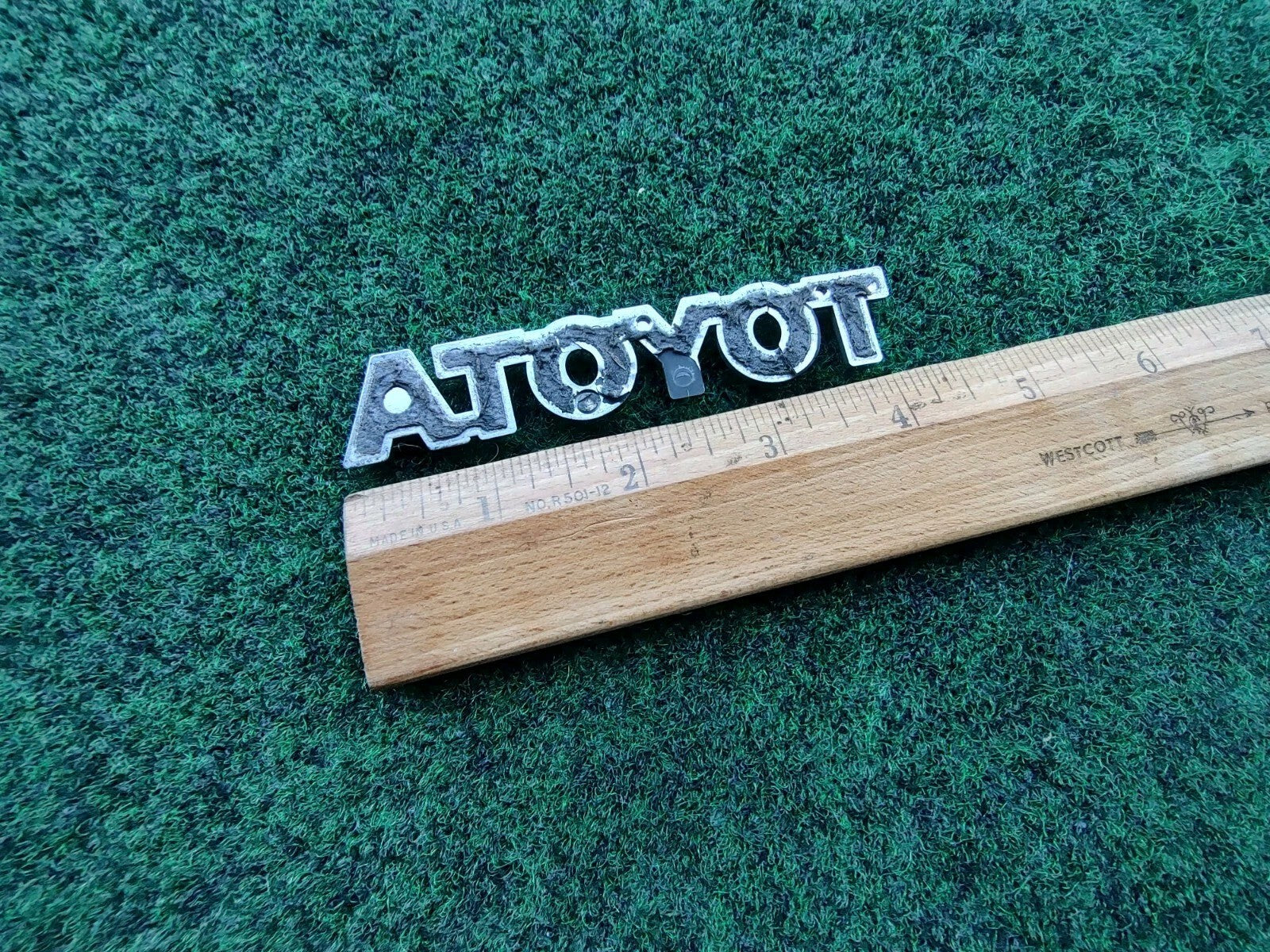 Toyota Camry Emblem Logo Letter Badge Trunk Rear Gold 4 Inch OEM Name Plate 5S3
