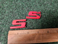 2000- 2005 CHEVROLET MONTE CARLO SS SIDE FENDER EMBLEM LOGO RED DAMAGED 4M6