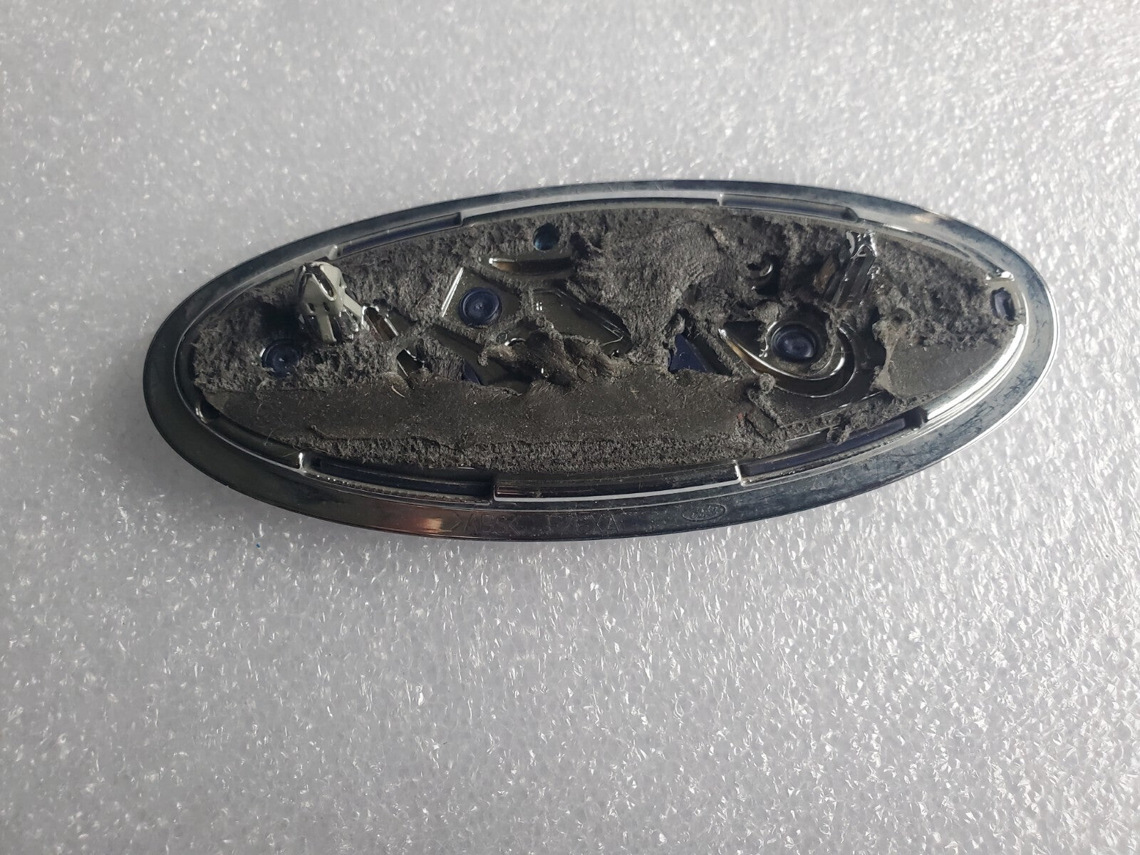 2013 - 2018 Ford Fusion Rear Trunk Deck Lid Emblem Logo Badge DS73 402A16 AC 2L2