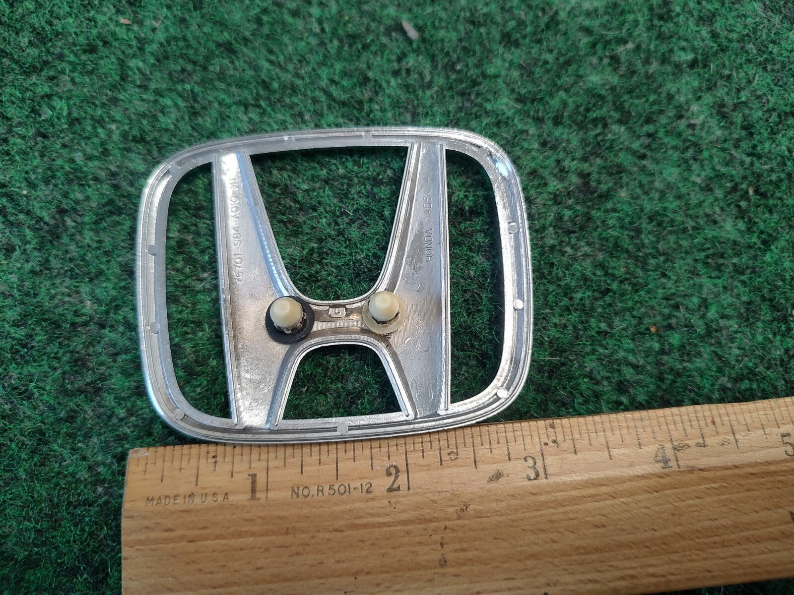 2001-2002 Honda Accord Rear Emblem Logo Badge Symbol CHROME 75701-S84-A010 3S8