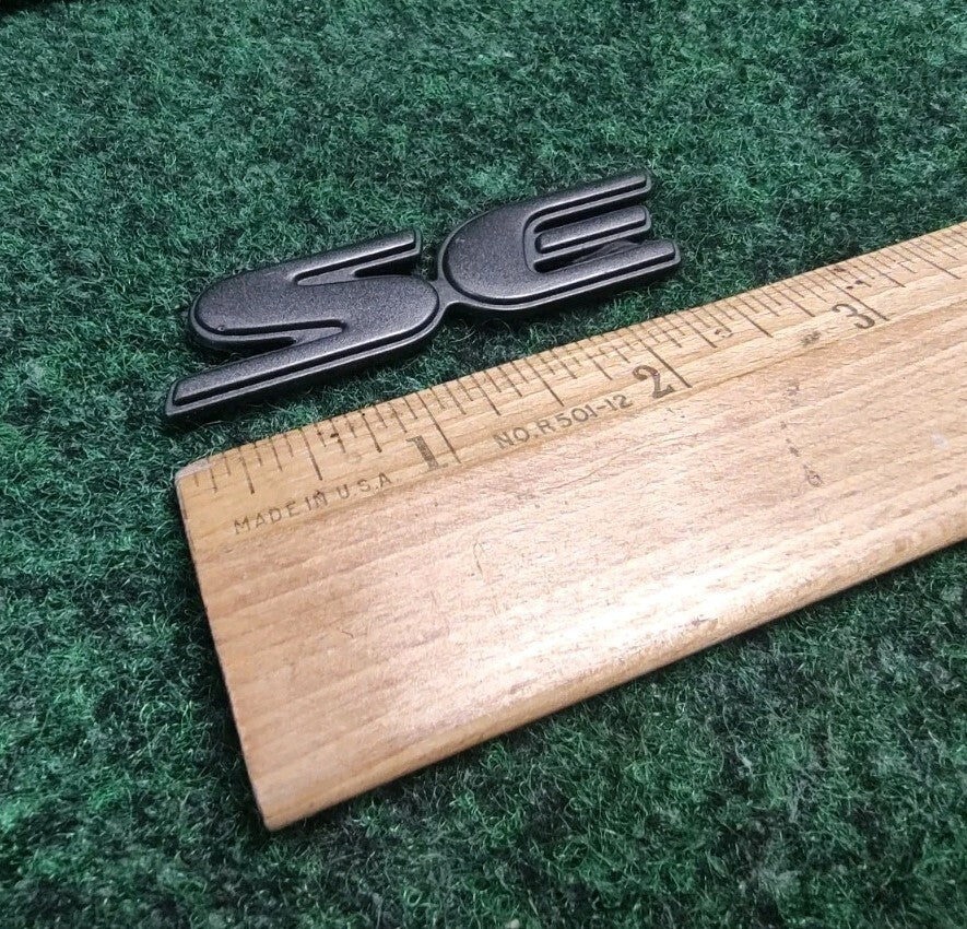 Pontiac OEM SE Gray 2.75" Emblem Badge Logo Nameplate Name Plate Insignia 5S6