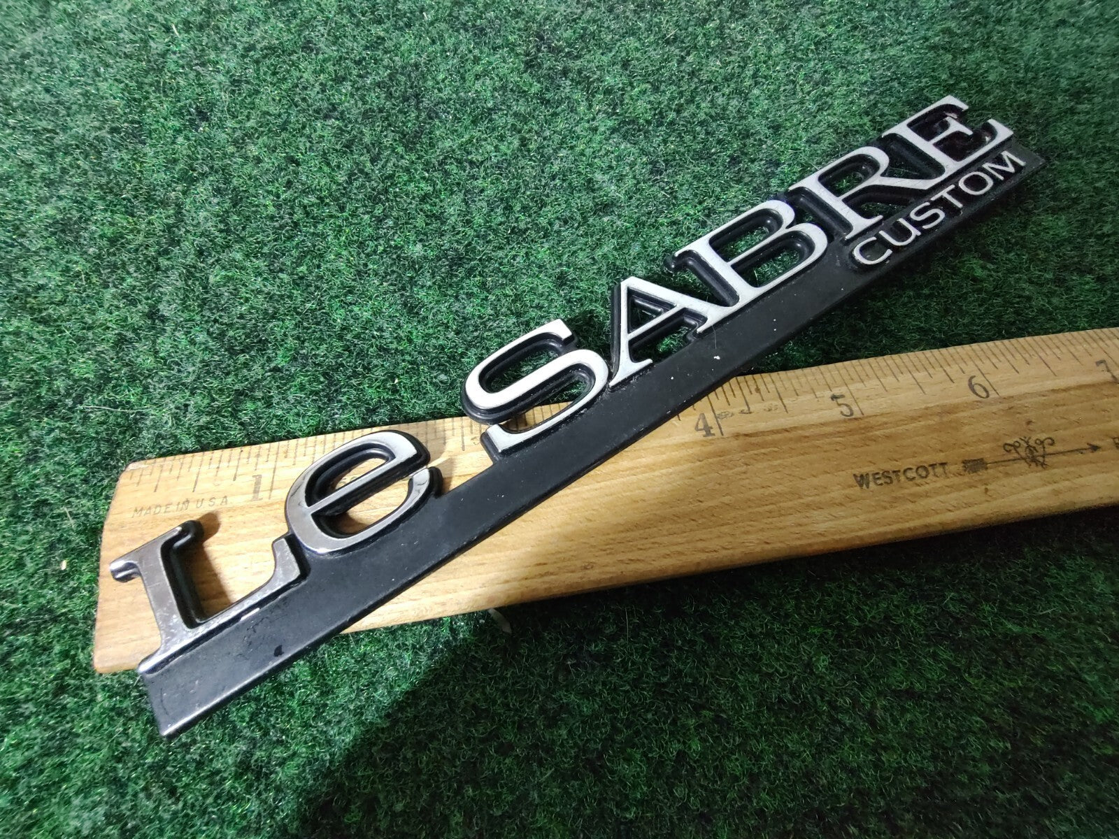 BUICK LESABRE CUSTOM - OEM EMBLEM BADGE SYMBOL LOGO NAME PLATE 5S5