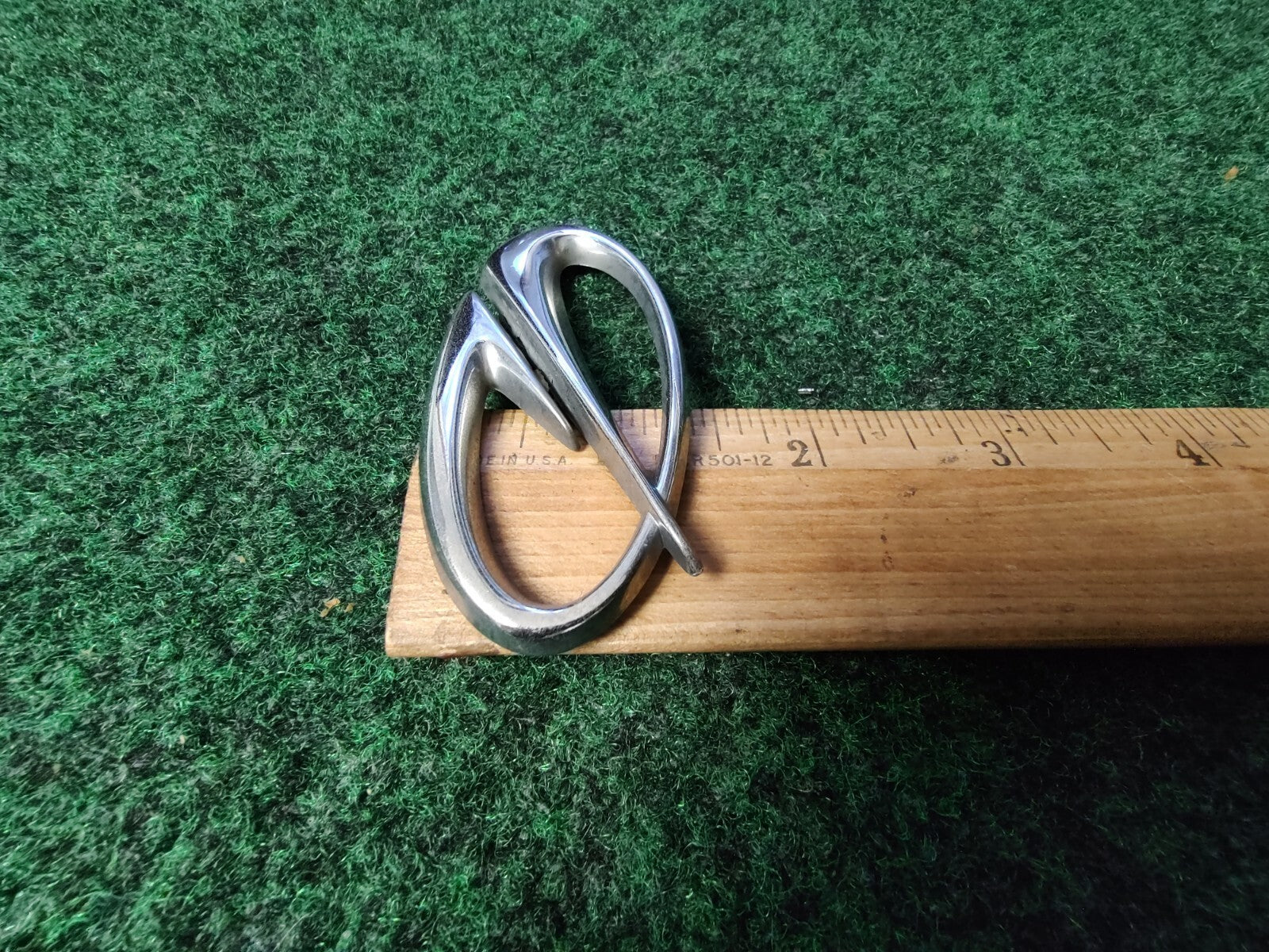 Vintage OLDSMOBILE Chrome EMBLEM SYMBOL BADGE OEM Nameplate 4S4
