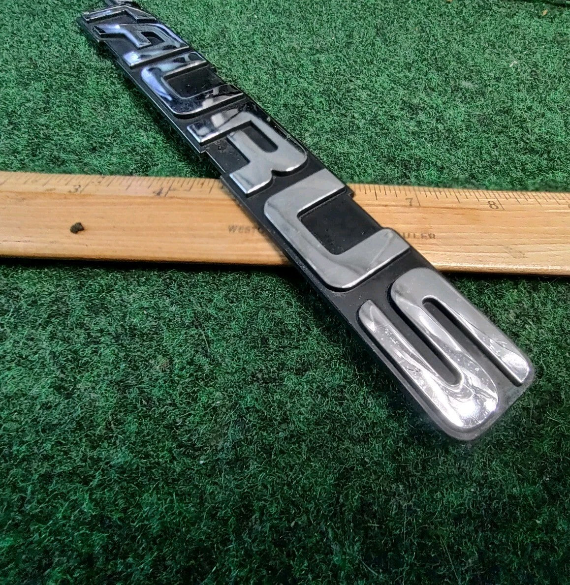 1989 1992 1993 1994 Ford Taurus Rear Nameplate Badge Emblem F2DB-5443550-BA 8L4