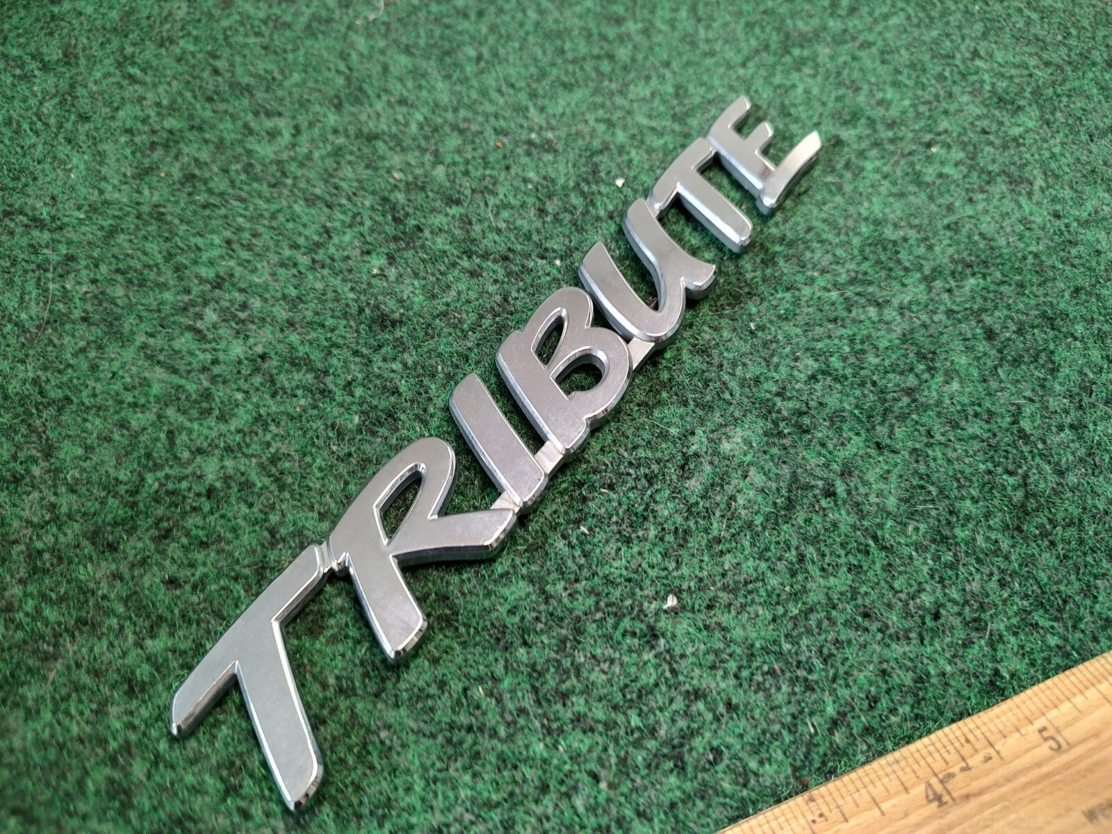2001-2006 Mazda Tribute Rear Tailgate Emblem Badge Logo Nameplate Name Plate 1S5