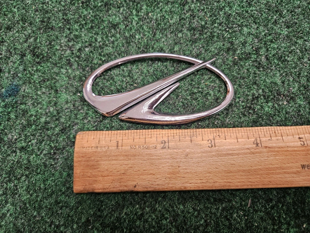 Vintage OLDSMOBILE Chrome EMBLEM SYMBOL BADGE OEM Nameplate Logo 3.5" 5M2