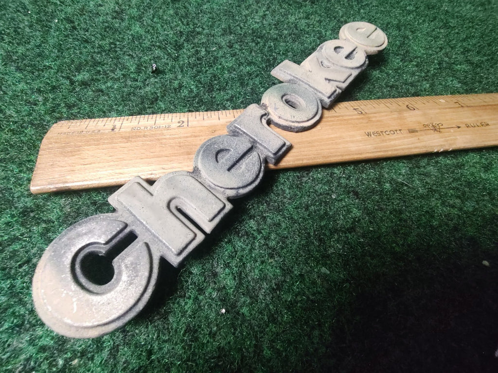 Jeep OEM Cherokee Metal 7.25" Vintage Emblem Badge Logo Nameplate Name Plate 4L4