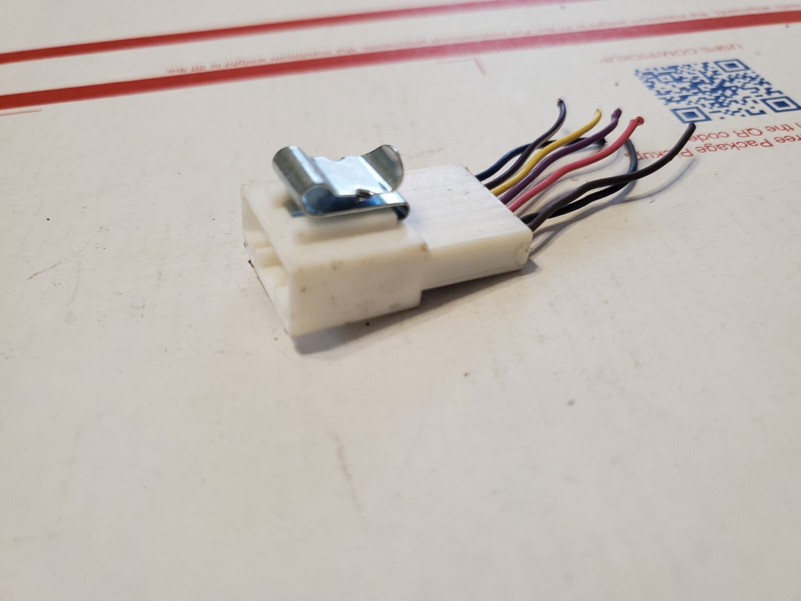 Unkown Make / Model Wiring Pigtail 6093592 00A 3L9