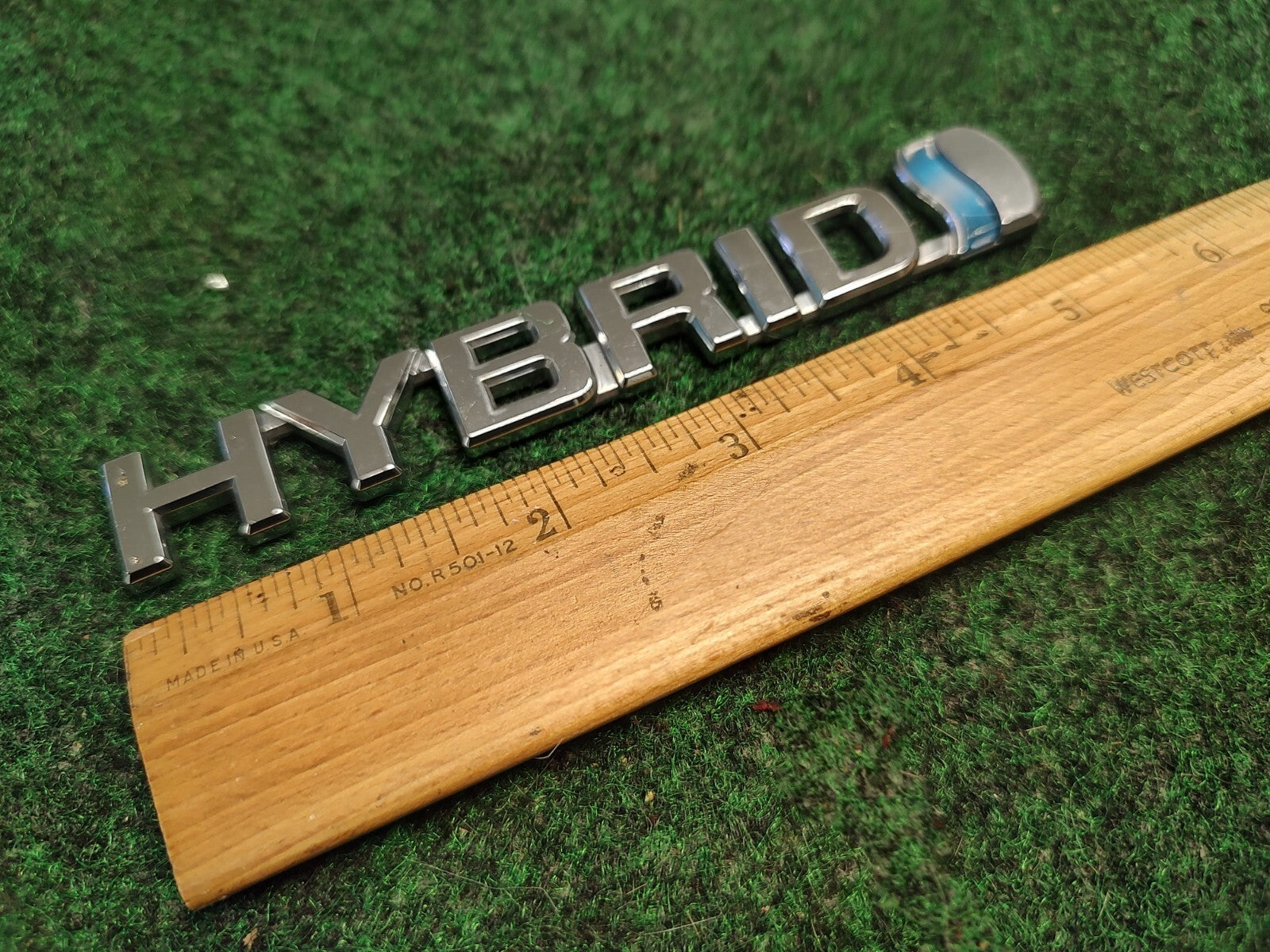 10-15 Toyota Prius Hybrid Right Fender Emblem Nameplate Badge 75374-47051 1S9
