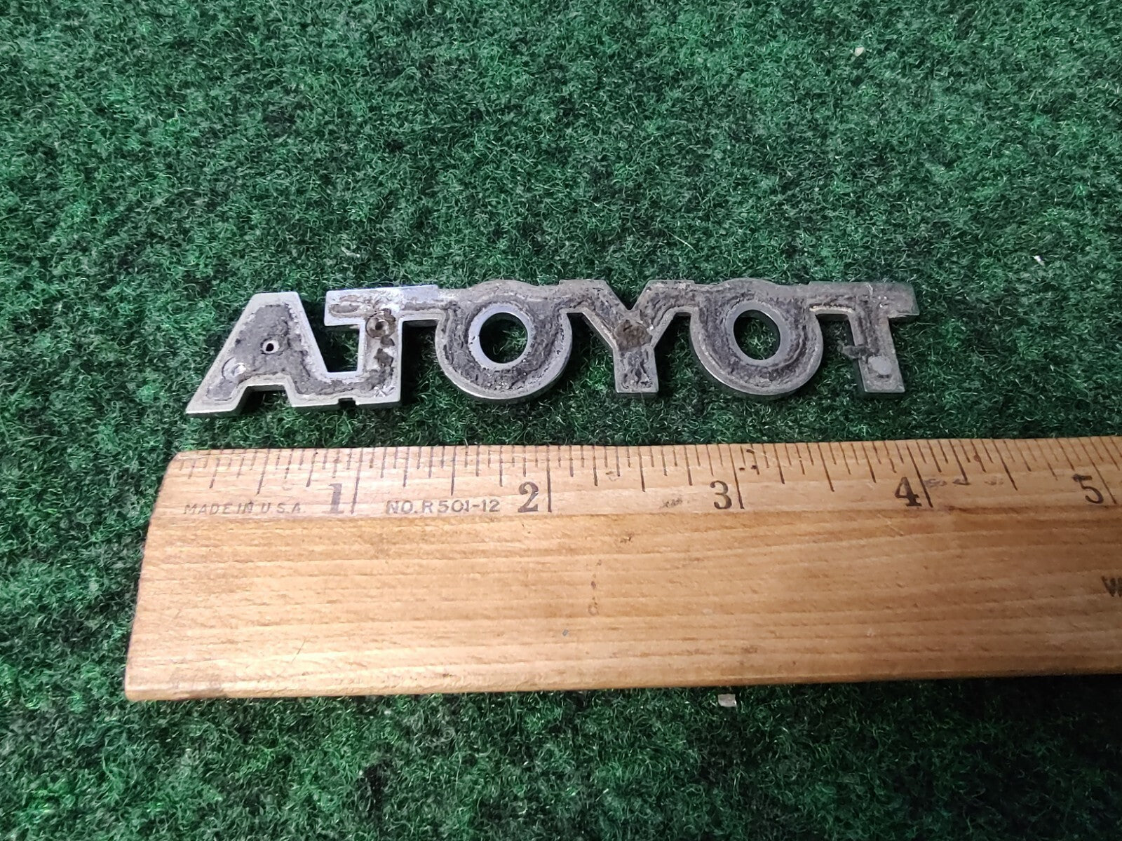 2000-2004 Toyota Avalon Rear Trunk Lid Emblem 4.25'' Chrome OEM 75447AC020 3S1