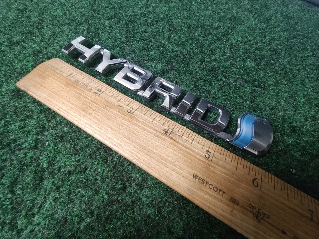 07 08 09 TOYOTA PRIUS HYBRID SIDE FENDER EMBLEM LOGO BADGE SYMBOL USED 8L3