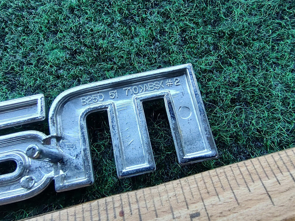 1999 00 2001 2002 2003 Mazda Protege Rear Trunk Nameplate Emblem B25D-51-710 5S3