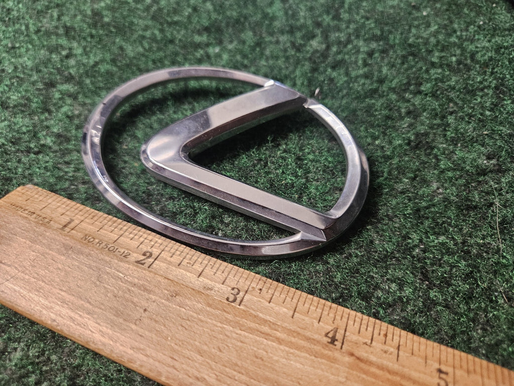 1992-1996 LEXUS ES300 ES 300 REAR EMBLEM BADGE SYMBOL LOGO  2198 OEM 4S7
