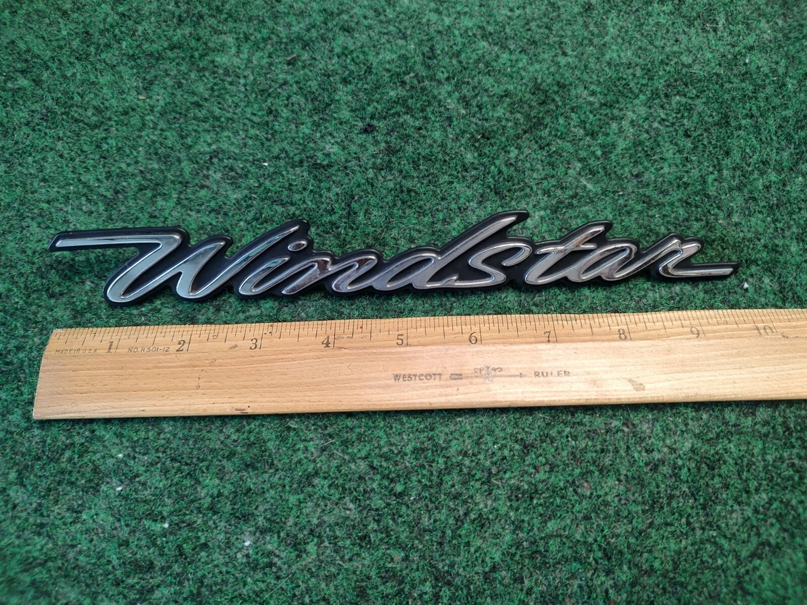 1995 1996 1997 1998 FORD WINDSTAR REAR EMBLEM LOGO BADGE 95 96 97 98 OEM 3S8