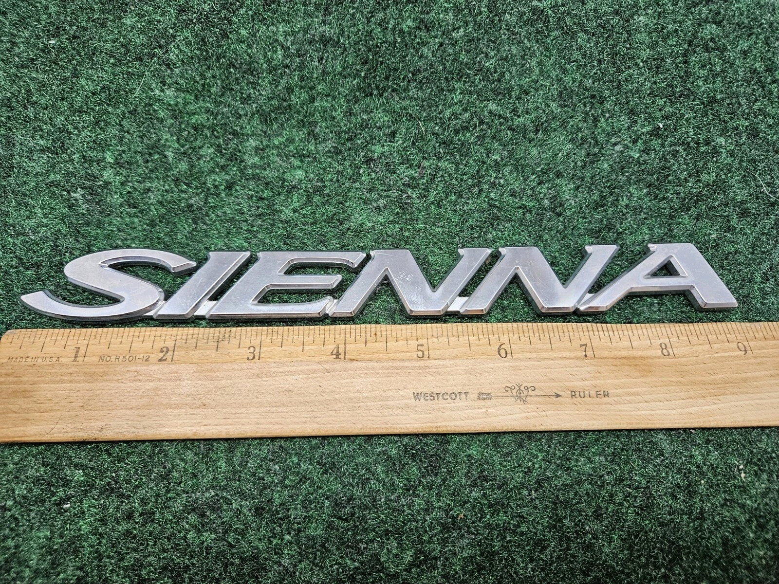Toyota Sienna Rear Liftgate Lid 9" Inch Emblem Nameplate Name Plate OEM Logo GL1