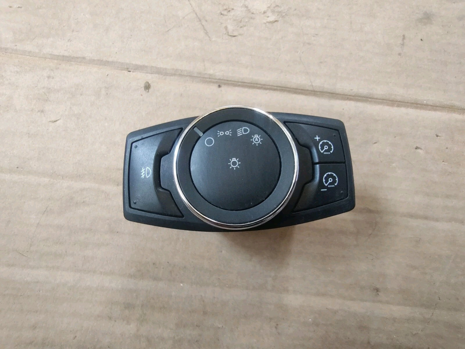 2012-2015 FORD FOCUS HEADLIGHT SWITCH OEM BM5T-13A024-JC CL2