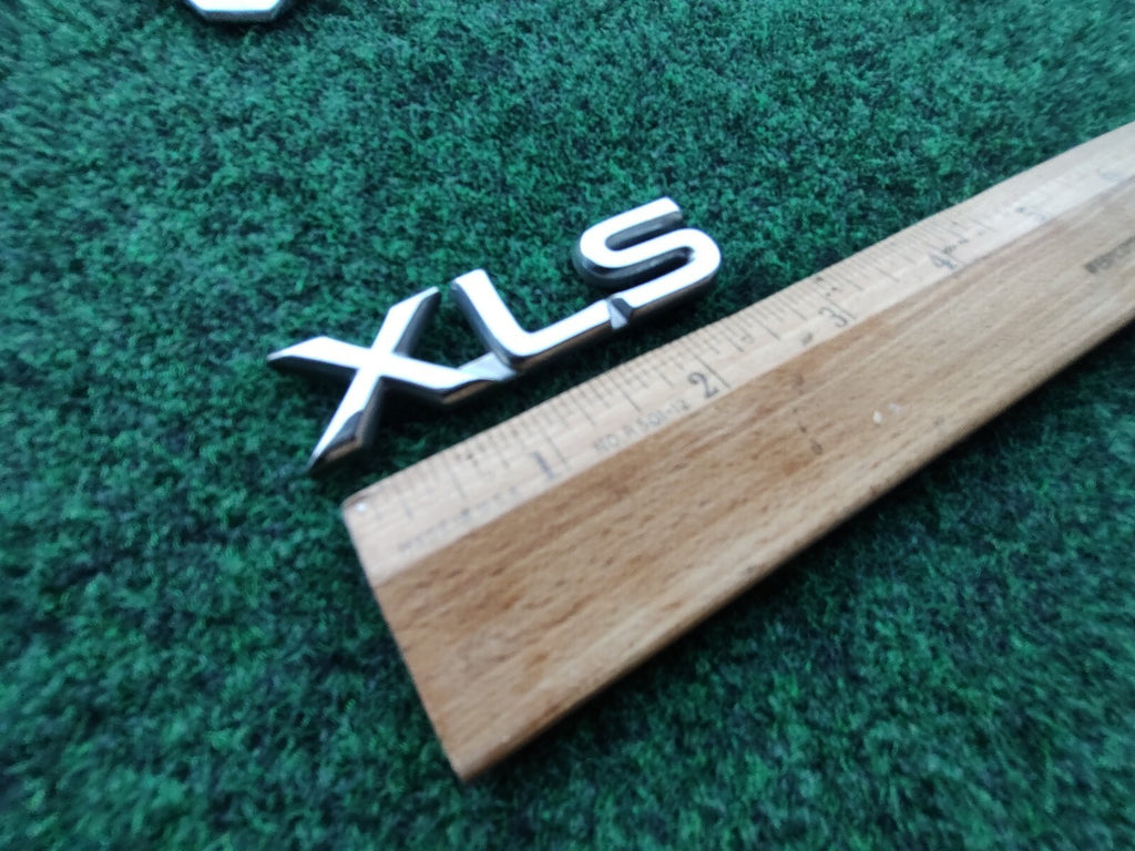 Toyota Avalon XLS Silver Trunk Lid Emblem Nameplate Badge OEM 75443-07020 5S4