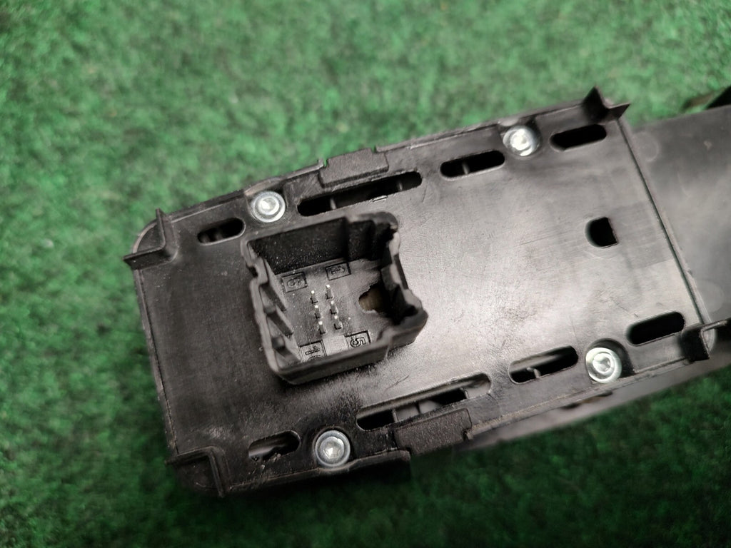 2011-2014 DODGE Journey PASSENGER FRONT POWER WINDOW SWITCH 56046822AD OEM FL2