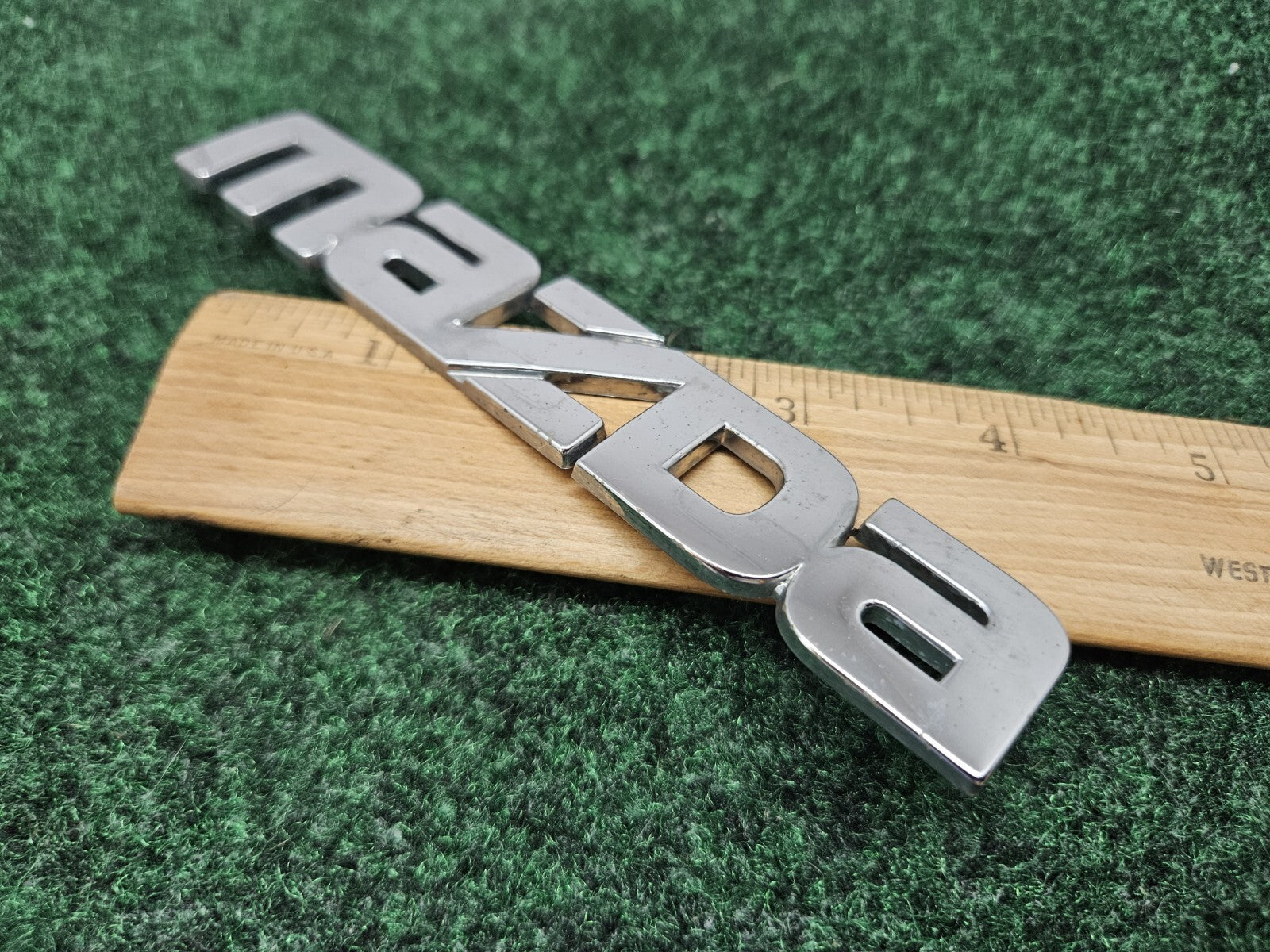 1999 00 2001 2002 2003 Mazda Protege Rear Trunk Nameplate Emblem B25D-51-710 GL1