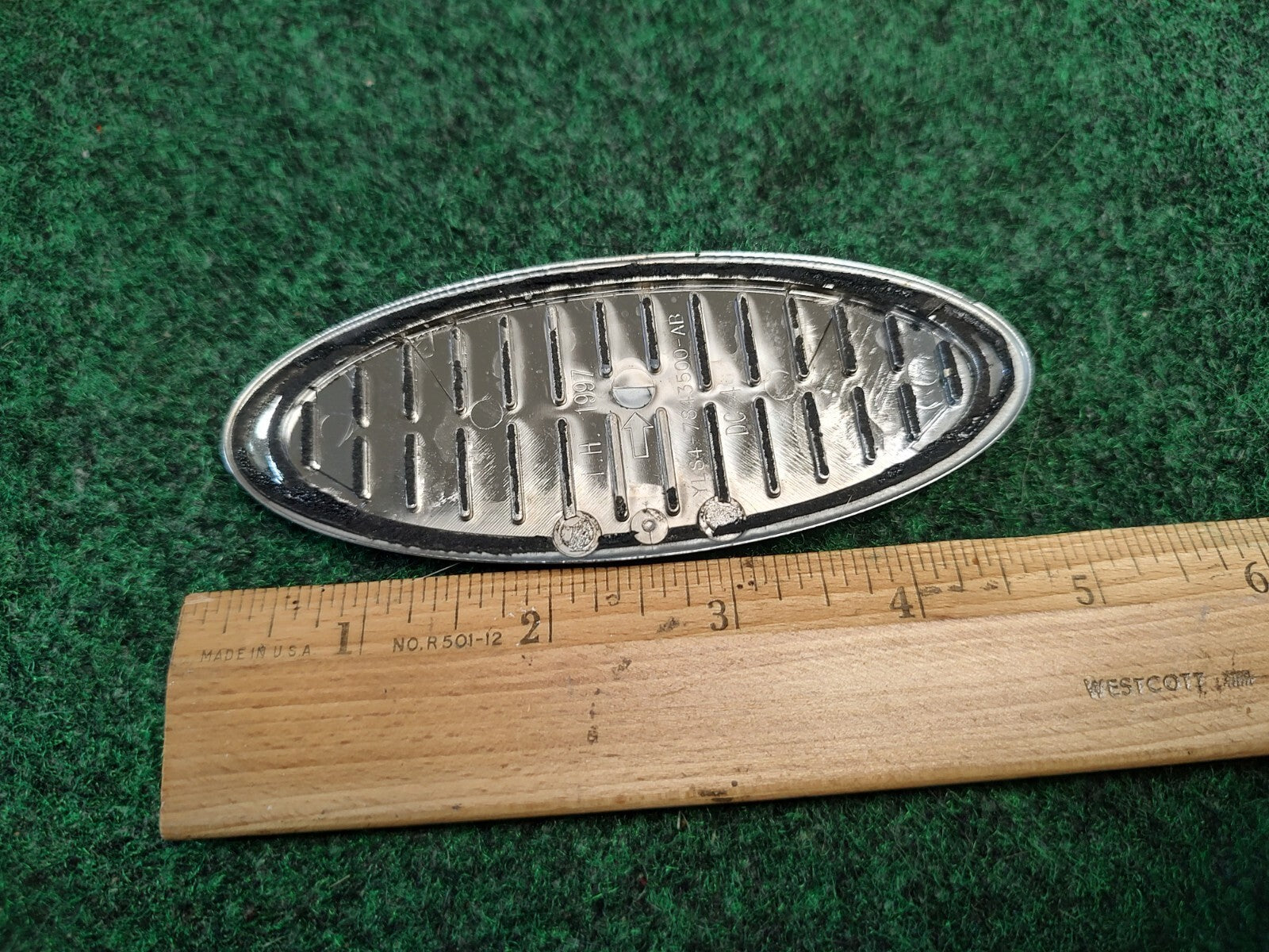 2001-2007 Ford Escape Tailgate Trunk Emblem BADGE YL84-7843500-AB 1S9